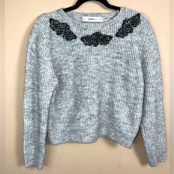 Zara Size Medium Gray Alpaca Acrylic Blend Embroidered Rhinestone Sweater NWOT - Picture 1 of 8